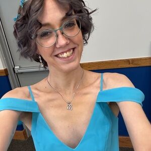 Meet your Posher, Carley